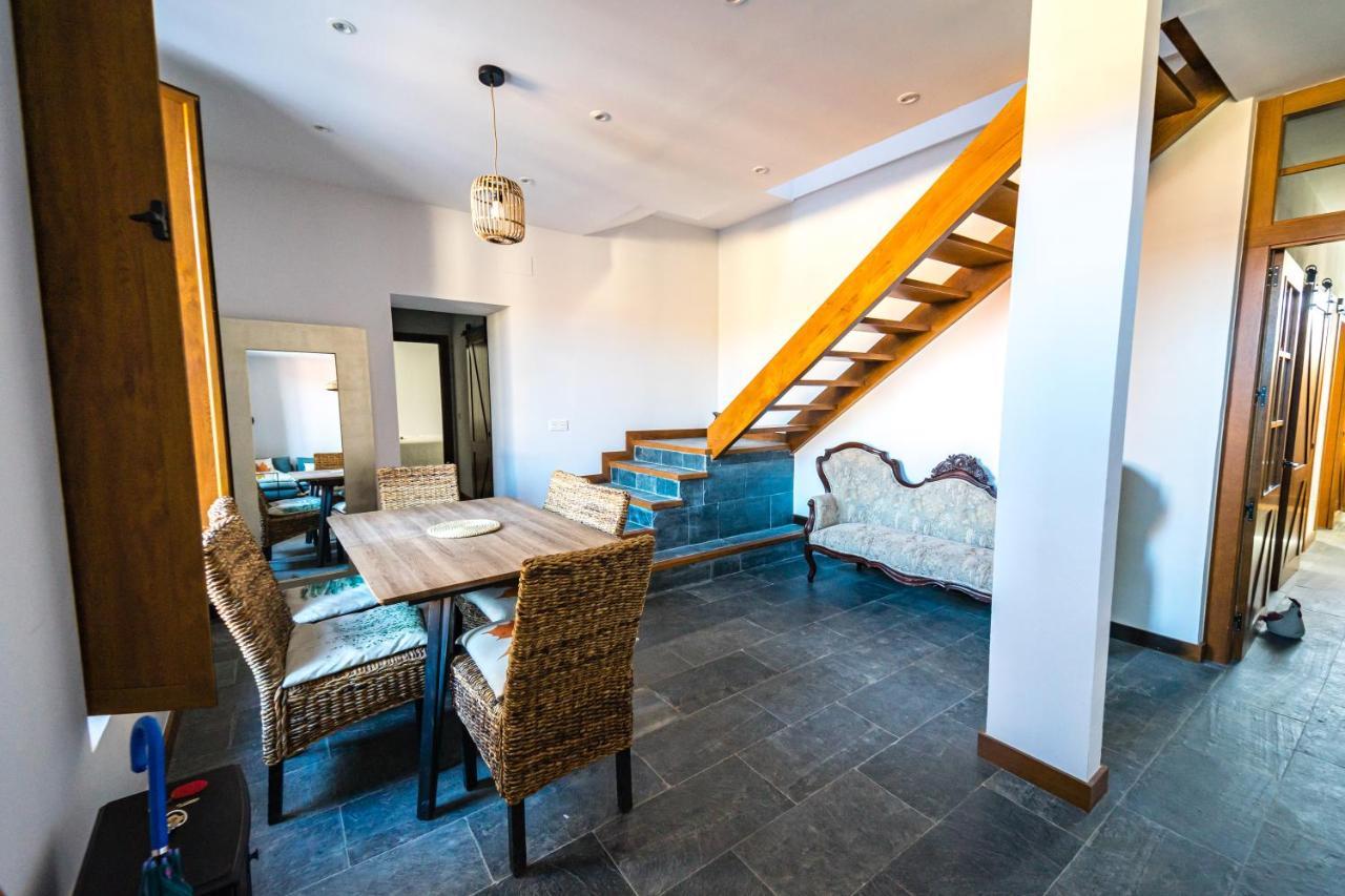 Villa Covadonga By Bebalmy Pedruno Extérieur photo