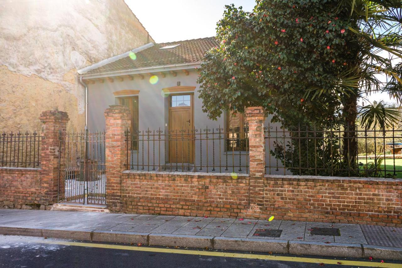 Villa Covadonga By Bebalmy Pedruno Extérieur photo