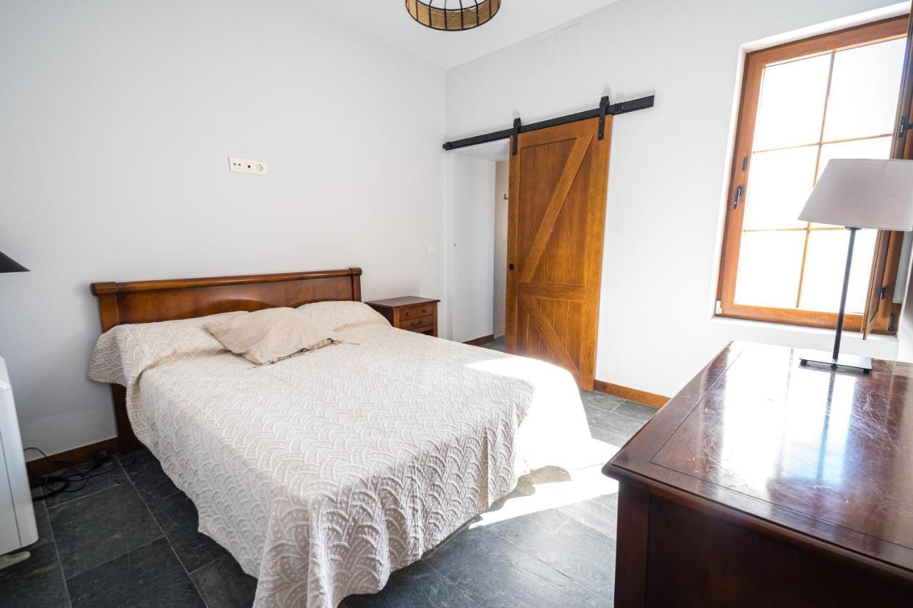 Villa Covadonga By Bebalmy Pedruno Extérieur photo