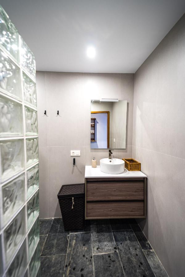 Villa Covadonga By Bebalmy Pedruno Extérieur photo